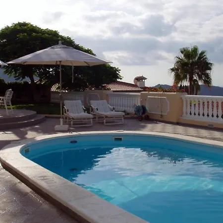 Sleeps 2 Pool Wifi * Chayofa